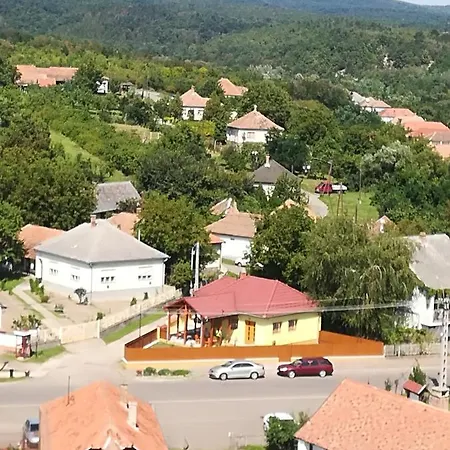 Eden Vendeghaz Apartament Kisnána