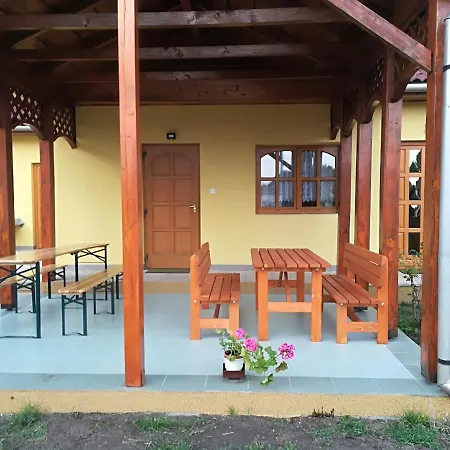 Apartamento éden Kisnána