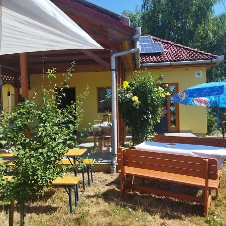 Eden Vendeghaz Daire Kisnána