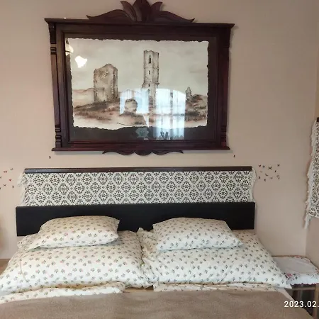 Eden Vendeghaz * Kisnána