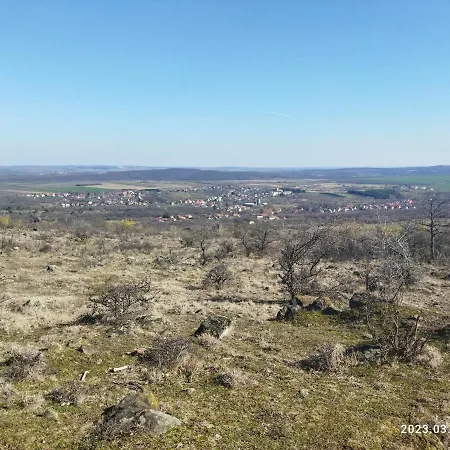 Eden Vendeghaz Kisnána