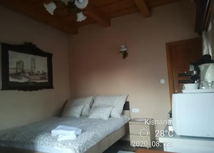 Eden Vendeghaz Apartment