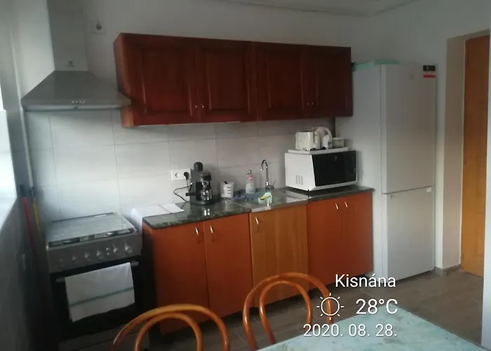 Apartment Eden Vendeghaz *