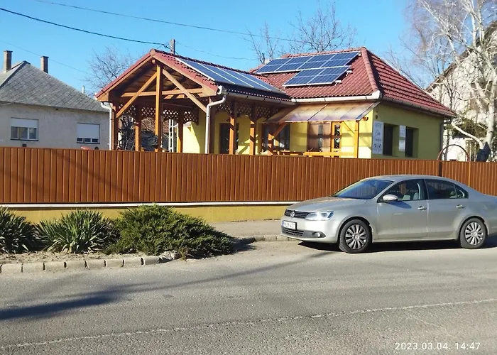 Eden Vendeghaz Apartment